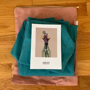 Girlfriend Collective SET (Leggings + Bra) - Vine